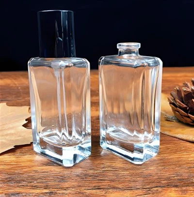 زجاجة عطر شفافة سعة 100 مل